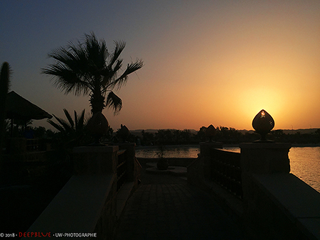 Sonnenuntergang über der Extra Divers Basis